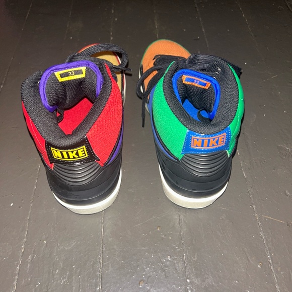 Women’s Colorful High-Top Sneakers - Picture 4 of 4